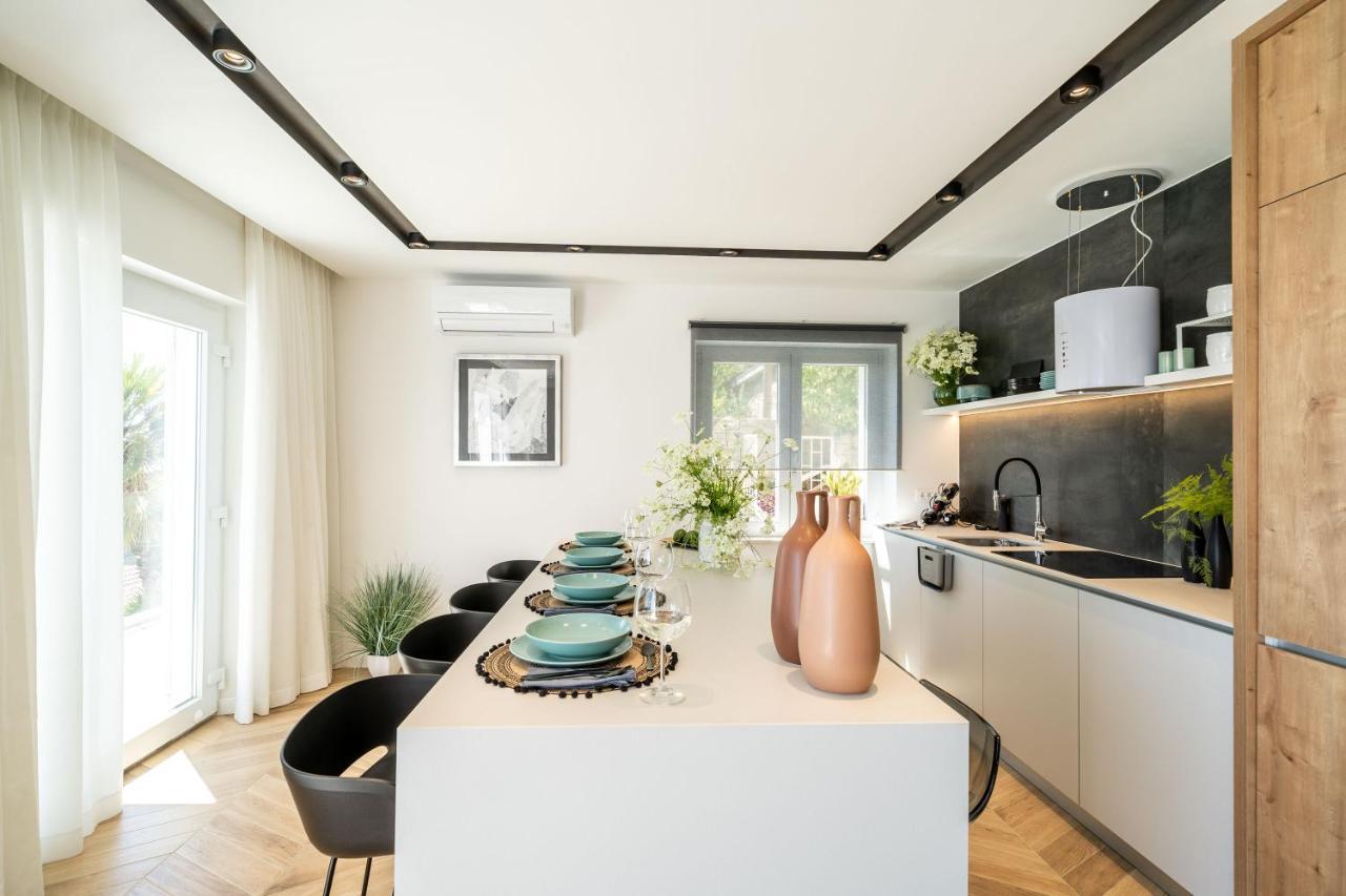 Apartamento Gorgeous Ground Floor W/ Minipool & Patio Dubrovnik Exterior foto